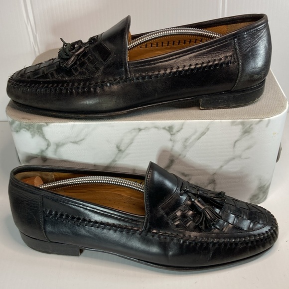 Nordstrom made in Italy black tassle loafers basket weave 8.5 available in brown